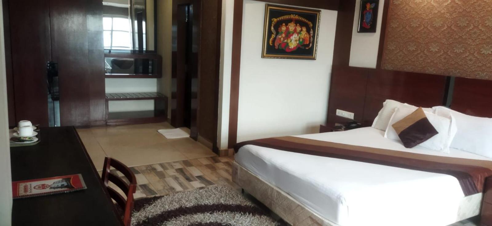 Hotel Ambassador Chocolate Inn Kalyani Exteriör bild